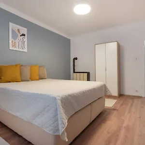  Apartment Ruhelage Im Zentrum Nahe Schottentor-contactless Self-check-in