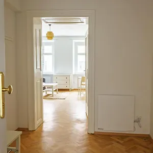 Barnabitengasse Appartement
