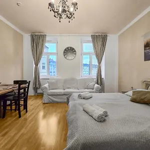  Apartment Davidov Danube