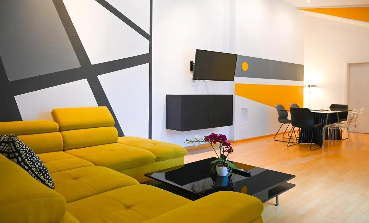 Modern Suite City Center Vienna 0*,